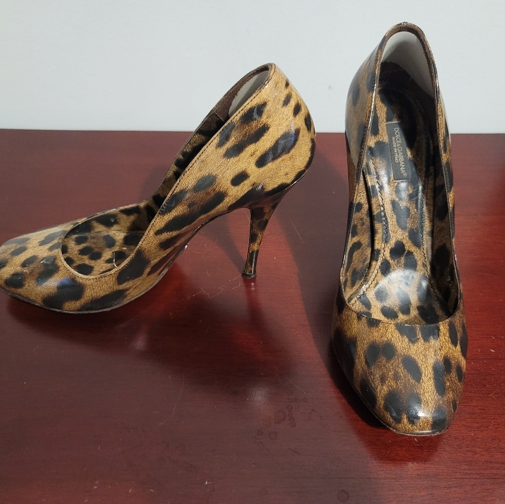 Dolce & Gabbana Leppard Patent Heels